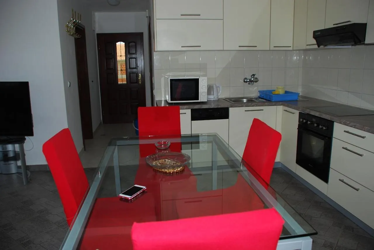 Apartment Villa Una - Karin Gornji Gornji Karin