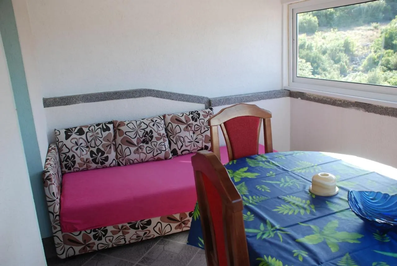 Apartment Villa Una - Karin Gornji Gornji Karin